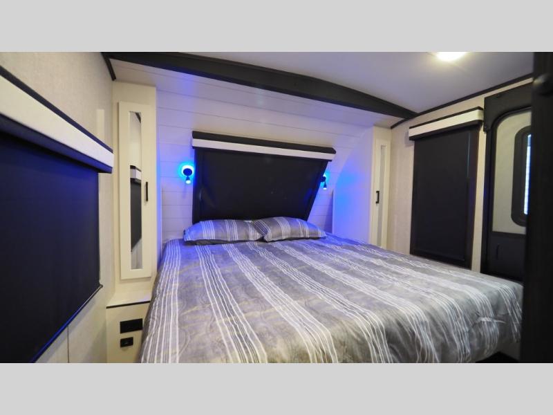 Jayco White Hawk 27RB travel trailer.